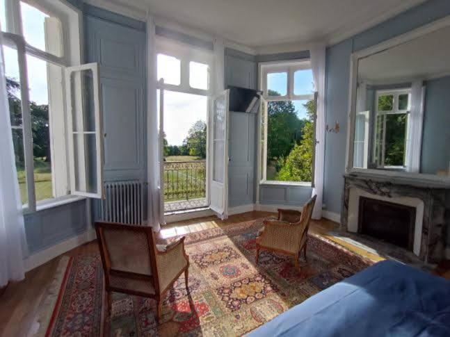 Chateau De Maucouvent Challuy Экстерьер фото