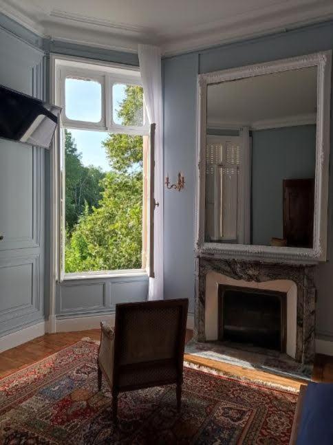 Chateau De Maucouvent Challuy Экстерьер фото