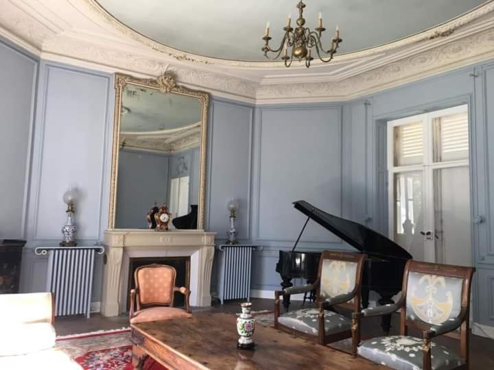 Chateau De Maucouvent Challuy Экстерьер фото