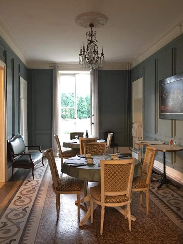 Chateau De Maucouvent Challuy Экстерьер фото